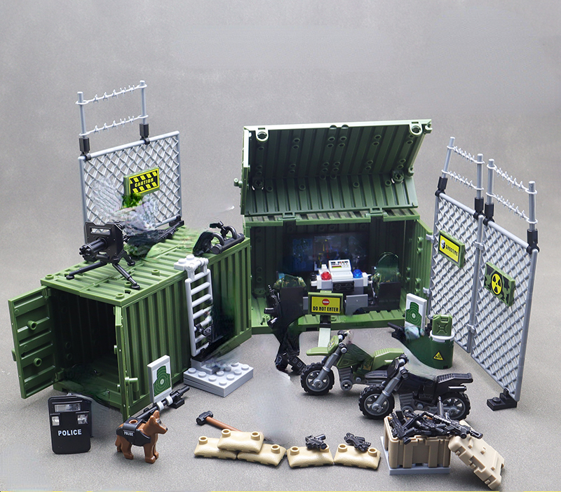 Model Kit Wall E - MOC Thunder Combat Command Center Building