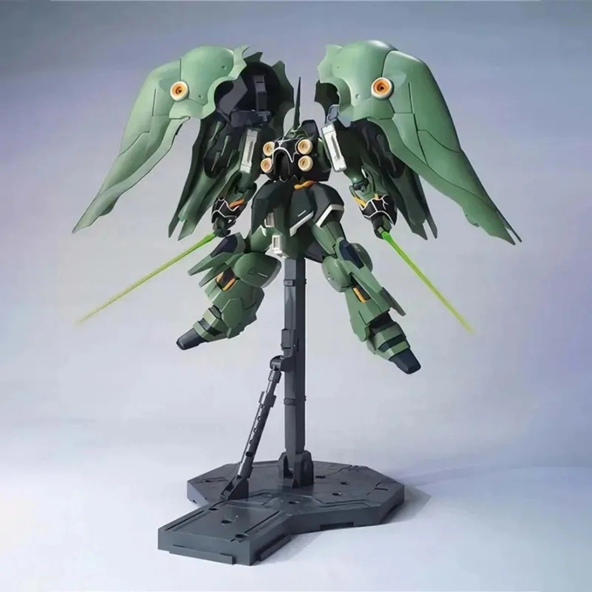 Original Bandai in Stock Genui - Model Kit Kshatriya recension och pris