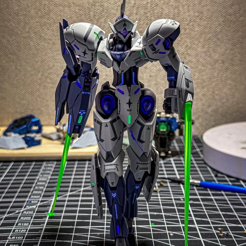 Hg 1/144 The Witch From Mercur - Model Kit Judge recension och pris