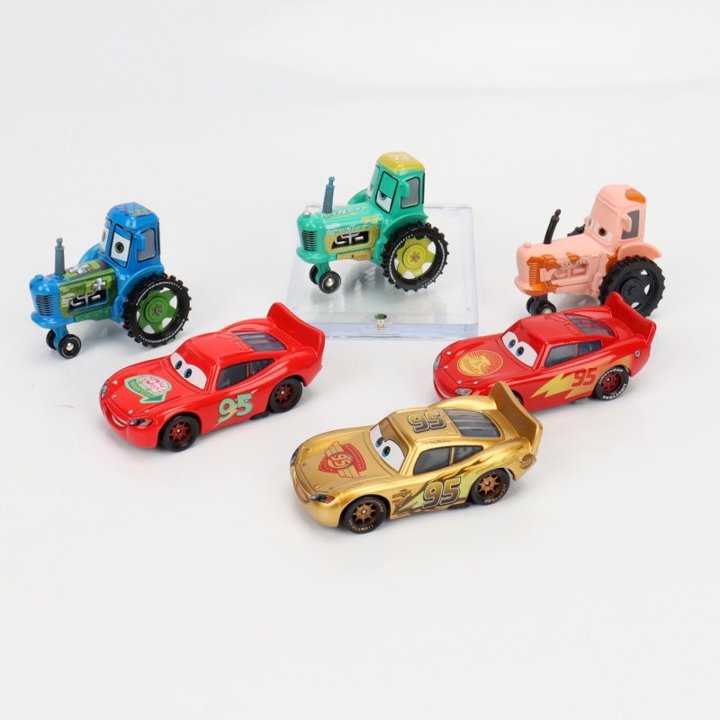 25 styles Lightning McQueen Pi - Model Kit Lamborghini recension och pris