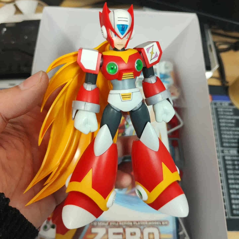 In Stock Original kotobukiya M - Model Kit Zero Megaman recension och pris
