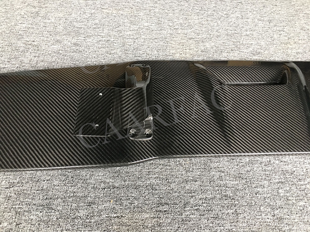 Dry Carbon Fiber Rear Spoiler  - Model Kit Lamborghini recension och pris